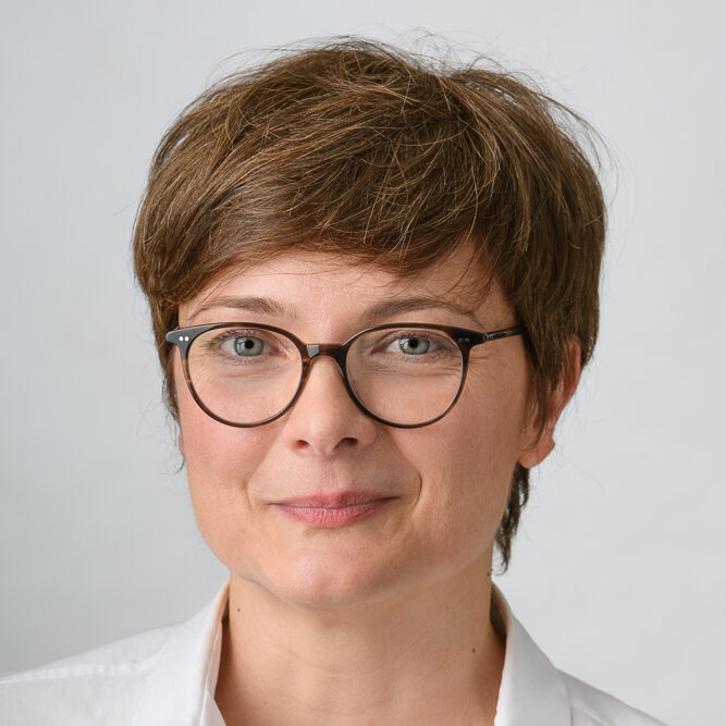 Marie-Laure C