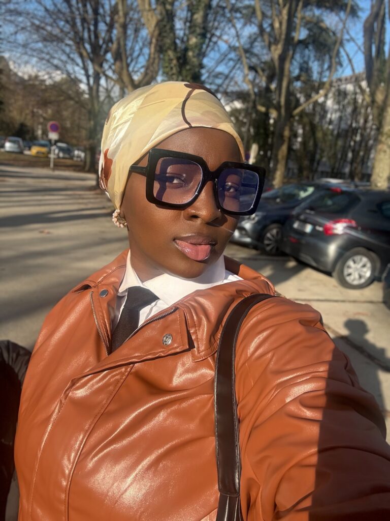 Aicha A.